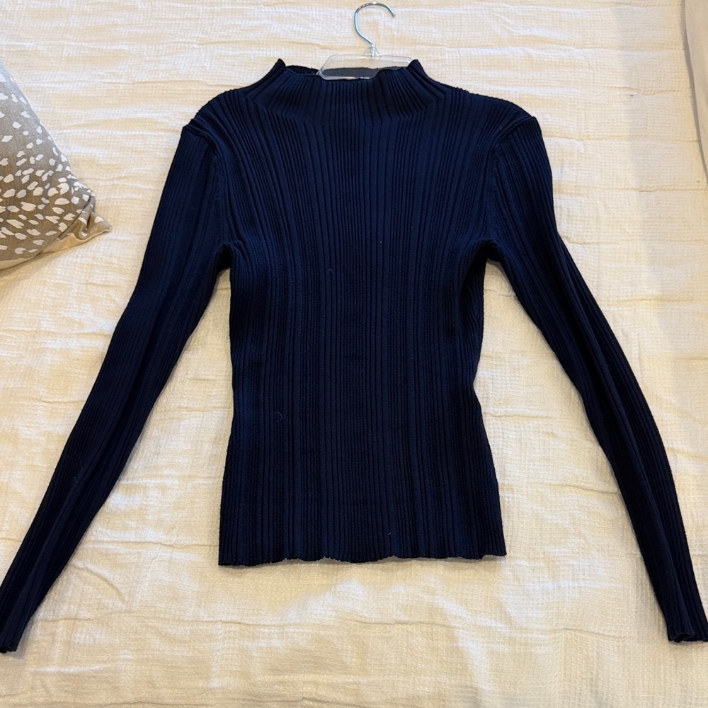 White House Black Market Navy Ribbed Long Sleeve Top